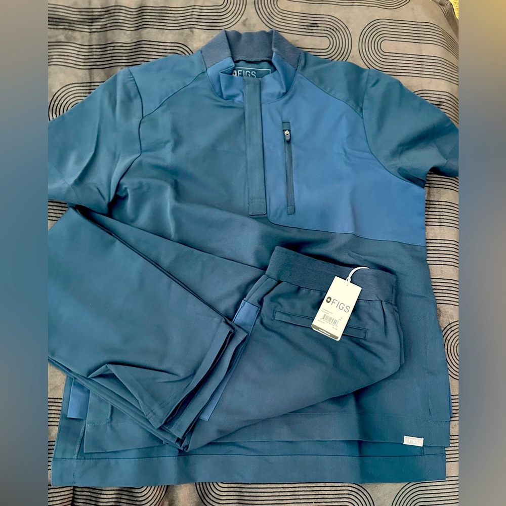 Figs Dark Harbor Limited Set